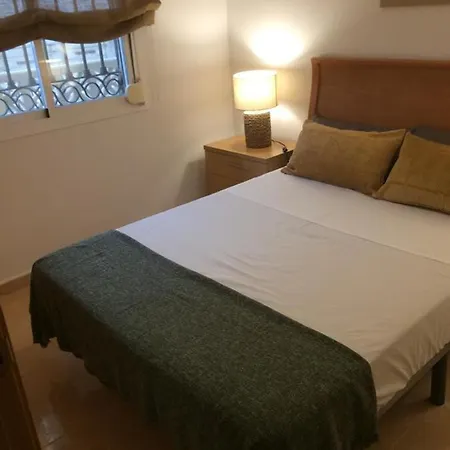 Cozy Apartment La Carihuela *